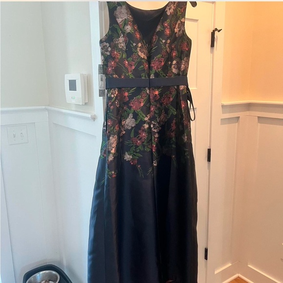 Kay Unger dress new with tags - Picture 2 of 3